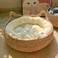 Cama de paja tejida para gato
