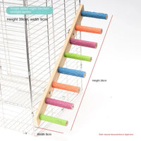 Escalera interactiva de madera para aves